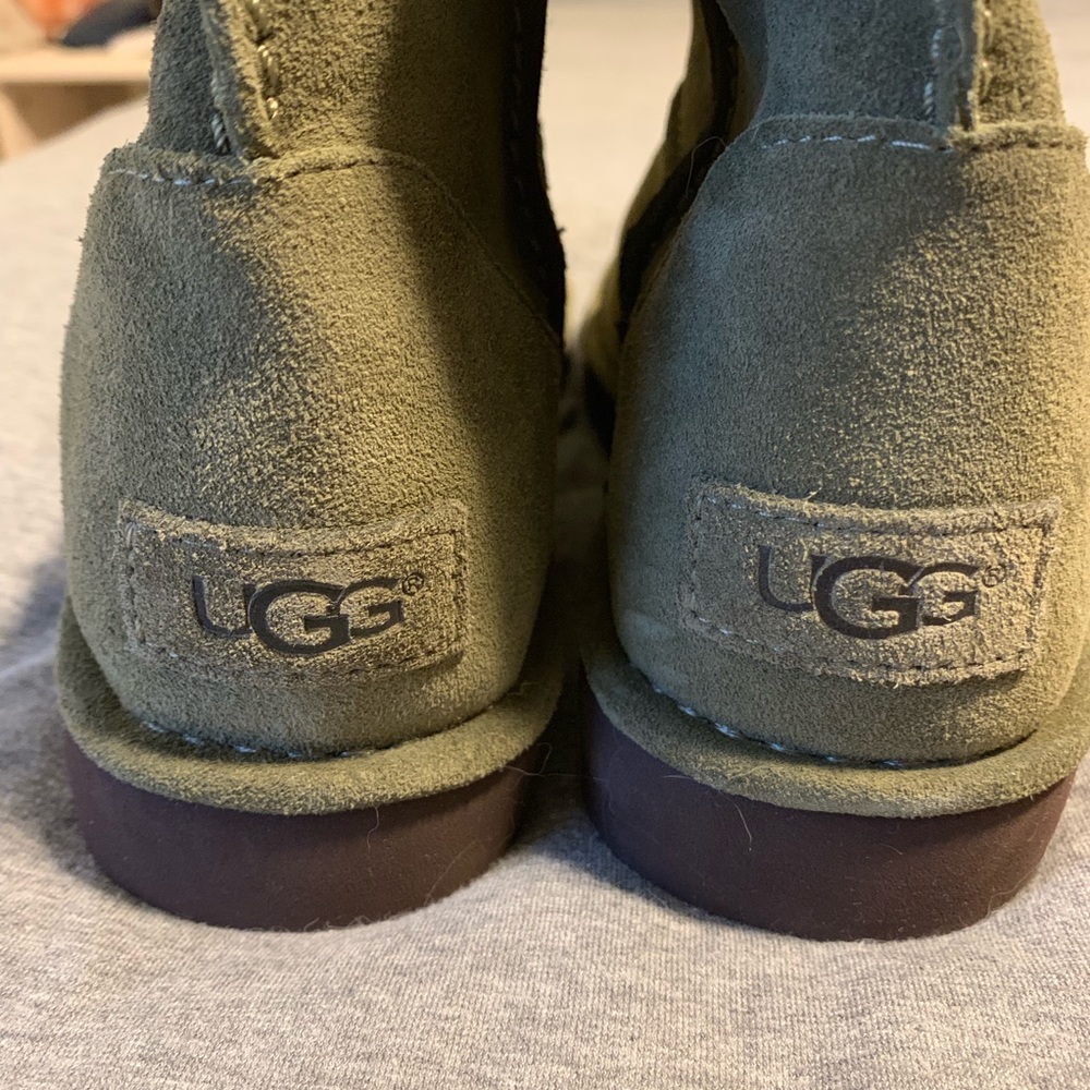 UGG Olive green classic inline mini slouch boot